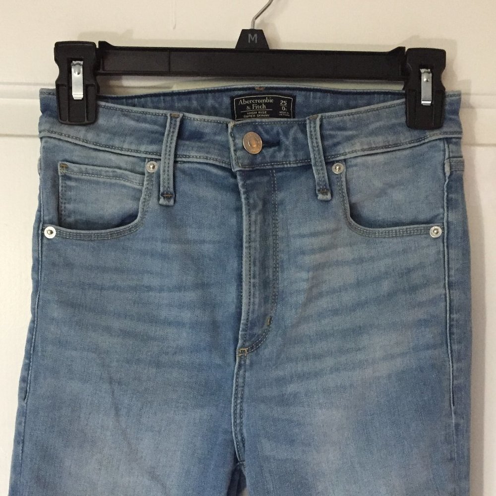 High-Rise Light Wash Skinny Jeans